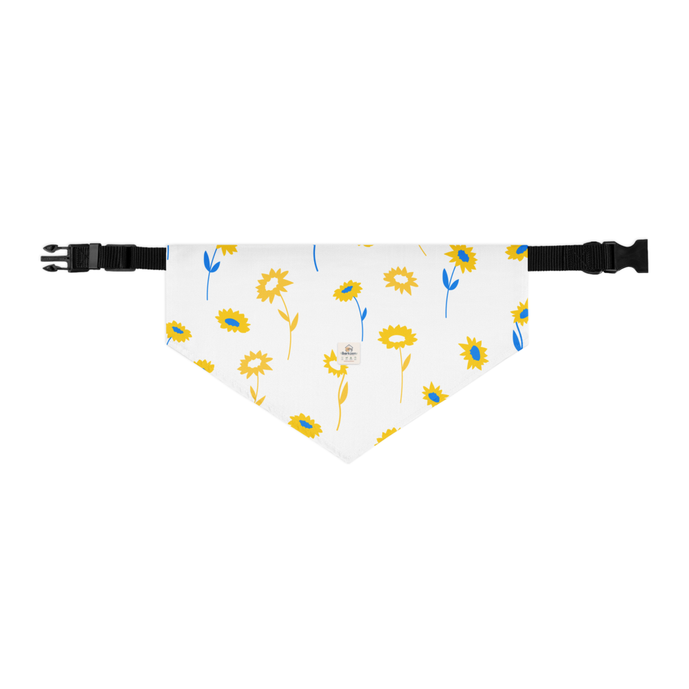Chic Pet Bandana Collar